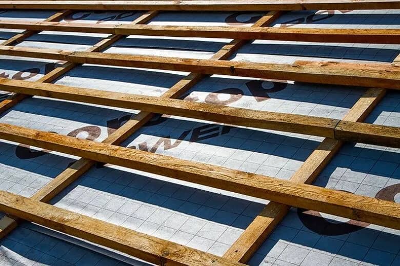 Jakie łaty pod dachówkę: unikaj najczęstszych błędów w wyborze