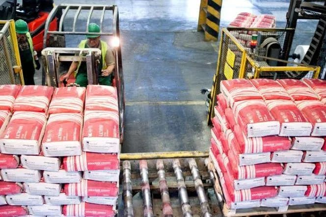 Ile kosztuje tona cementu? Sprawdź aktualne ceny i oferty