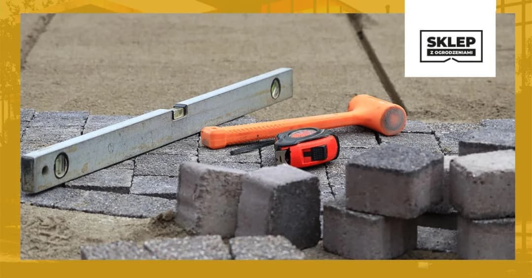 Jaki cement na podsypkę pod kostkę, aby uniknąć problemów?